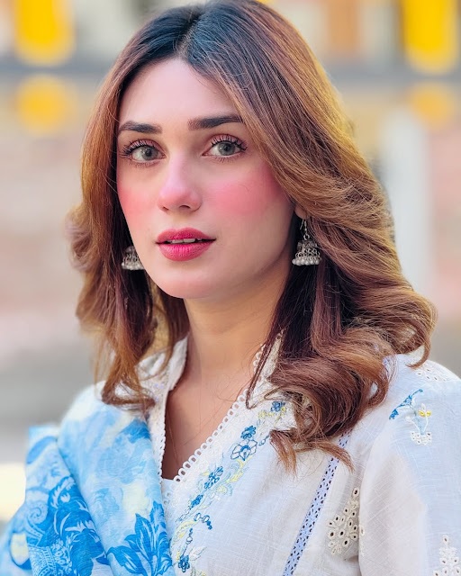 Hina Tariq Biography