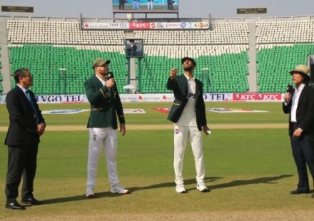 Pakistan win toss choose to bat in first Lahore test against South Africa