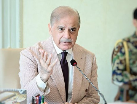 PM Shehbaz Announces Major Cut in Petrol and Diesel Prices