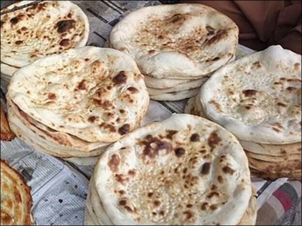 Roti and Naan Prices increased in Lahore, Despite Fixed Government Rates