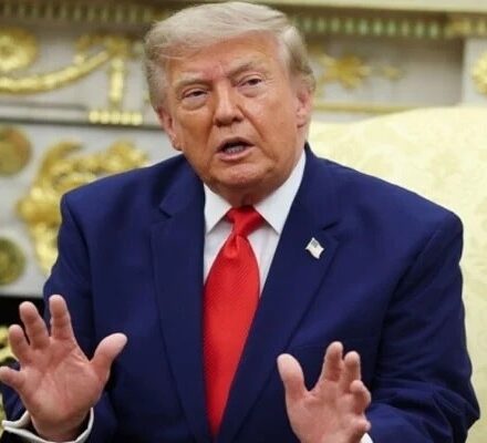 Trump Says China and Russia Are Not Giving Weapons to Iran